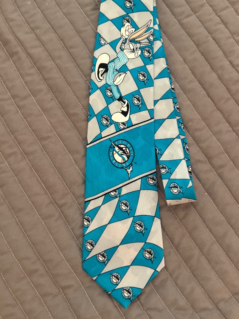 TOONS MARLIN BASEBALL TIE VINTAGE